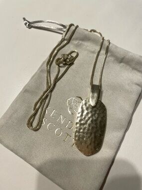 Kendra Scott Gold Inez Necklace